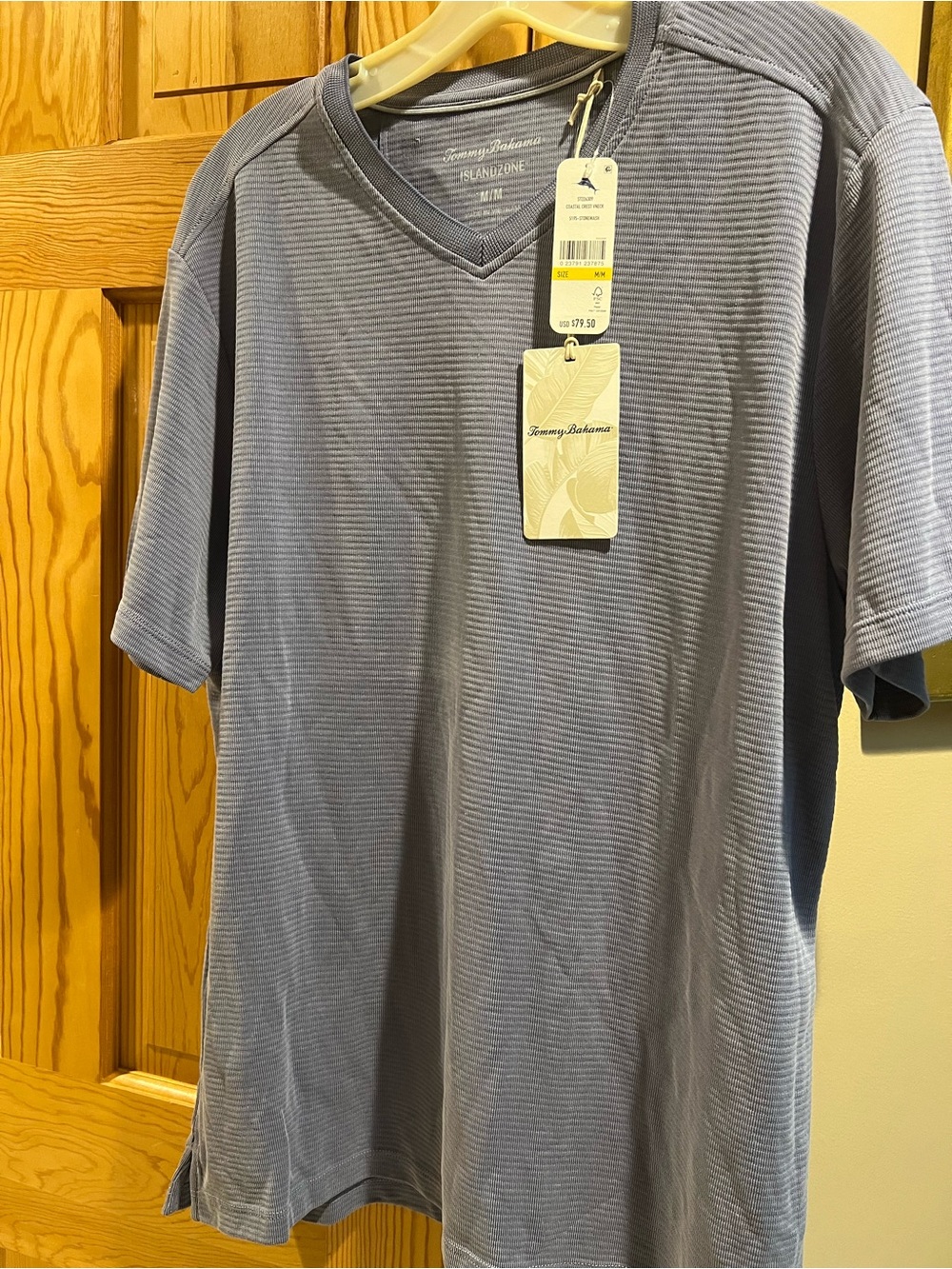 TOMMY BAHAMA Shirt-Coastal Crest V-Neck-Color: Stonewash-Size: Medium $79.50